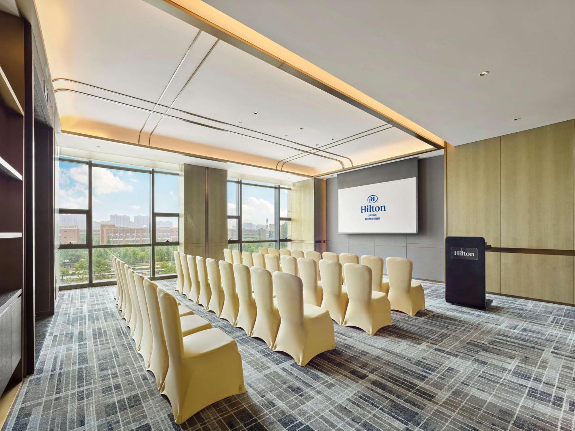 Hilton Jiaxing Hotell Eksteriør bilde