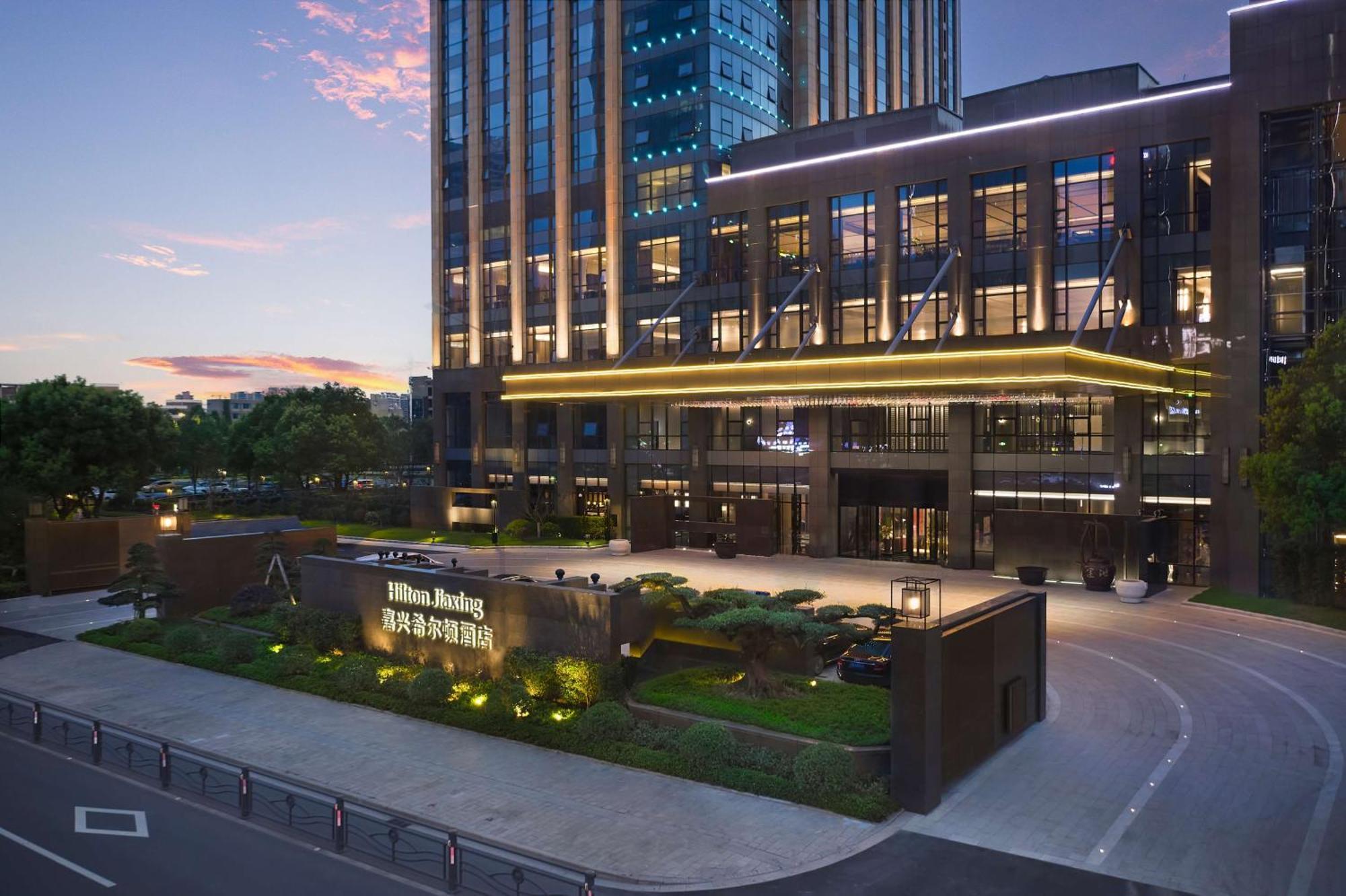 Hilton Jiaxing Hotell Eksteriør bilde